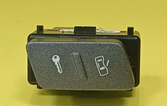 Volkswagen Phaeton Central locking switch button 3D0962125 3D0962125B