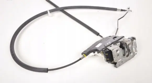 Maserati Ghibli Front door lock 673007275 P4022602303M