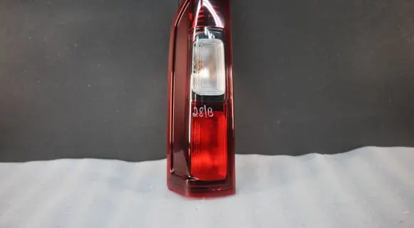 Opel Vivaro Rear/tail lights 265556737R 93867974