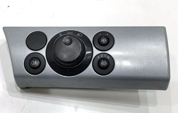 Opel Astra H Other switches/knobs/shifts 13100136