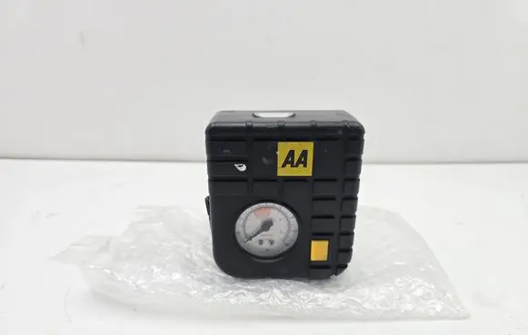 Toyota Auris E180 Tire air pump compressor 