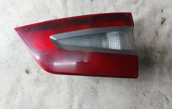 Ford Galaxy Tailgate rear/tail lights 213934