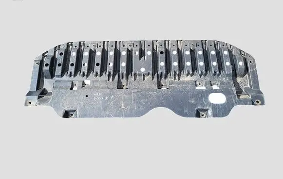 Toyota Avensis T270 Front bumper skid plate/under tray 5261805010