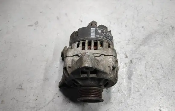 Audi A4 S4 B5 8D Generator/alternator 0123310022 058903016