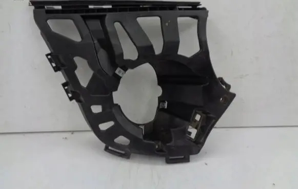 Mini One - Cooper F56 F55 Front bumper mounting bracket 3B7955681