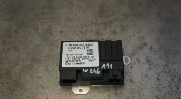 Mercedes-Benz B W246 W242 Fuel injection pump control unit/module A0009007306 A0009012100 150164153629E