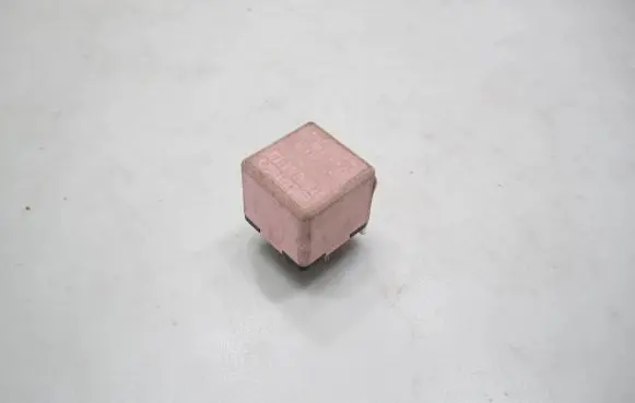 Renault Scenic II - Grand scenic II Other relay 8200338695 121404