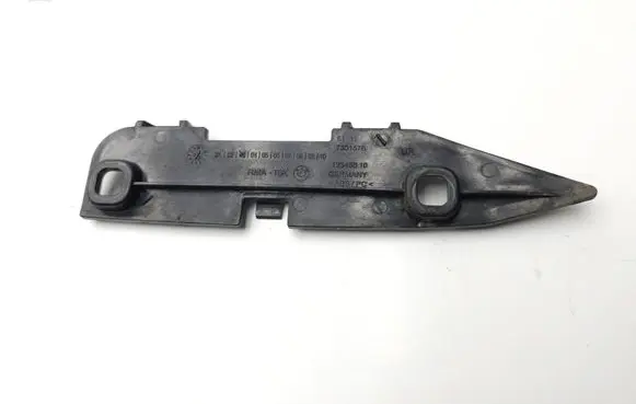 BMW 2 F46 Front bumper mounting bracket 7301576 5111 12345610