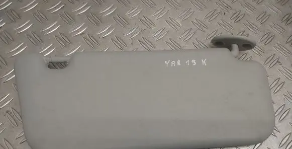 Toyota Yaris Sun visor