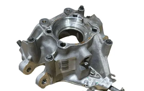 BMW X7 G07 Rear wheel hub spindle/knuckle 6876654 6876652 33306876652