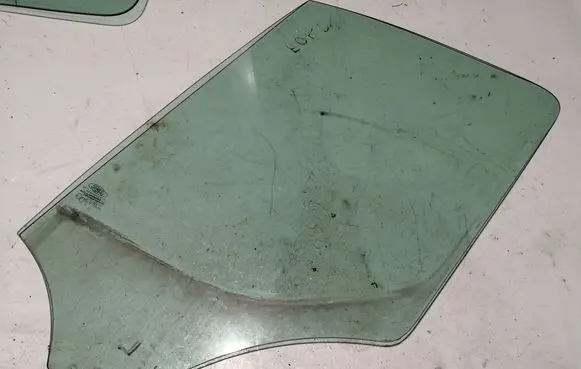 Ford Transit Custom Front door window/glass (coupe) BK21V21411A