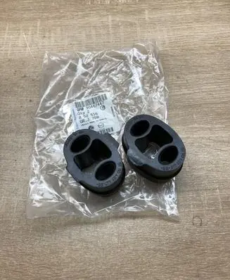 Opel Corsa B Muffler mount bracket/holder 90467447 9046744796
