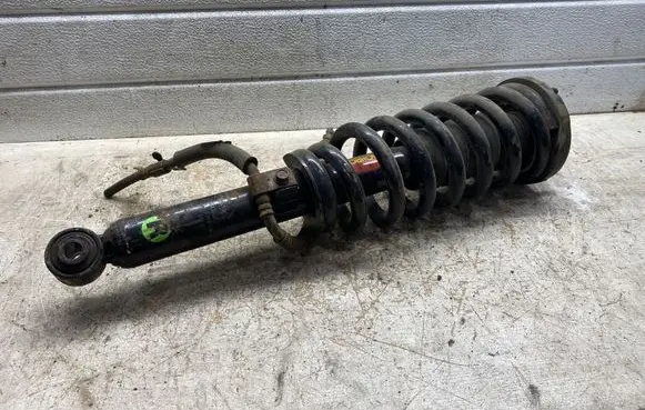 KIA Sorento Front shock absorber/damper D8026R