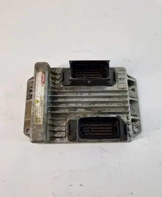 Opel Combo C Engine control unit/module 98021570
