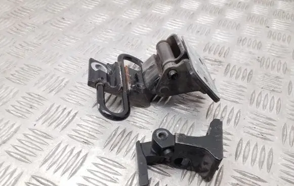 Audi A3 S3 A3 Sportback 8P Rear door hinge set 8P4833412A 8P4833402A