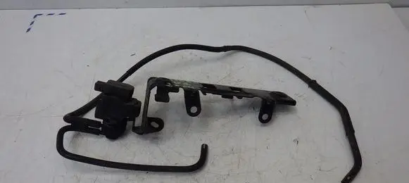 Opel Movano B Valve vacuum 8200782529