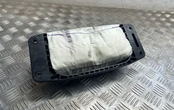 Mercedes-Benz E W238 Passenger airbag A2138600202 713810700 4981312950