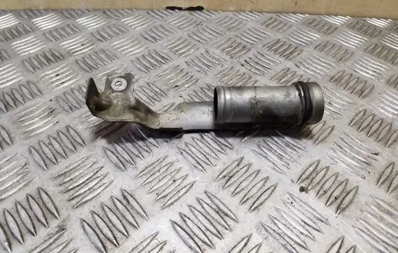 Renault Master III Engine coolant pipe/hose 8200808627B