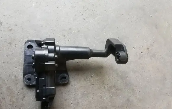 Vent window/glass motor