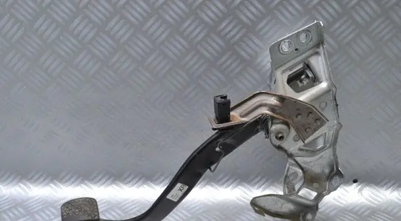 Opel Zafira B Brake pedal 24463406