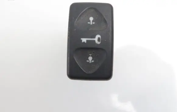 Land Rover Freelander Central locking switch button YUF101530