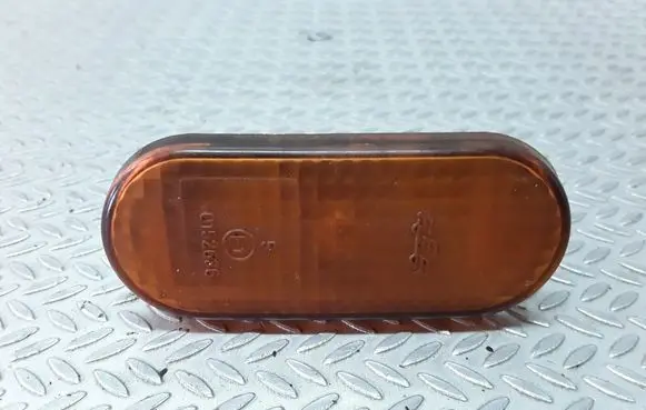 Volkswagen Polo III 6N 6N2 6NF Front fender indicator light 3A0949117A