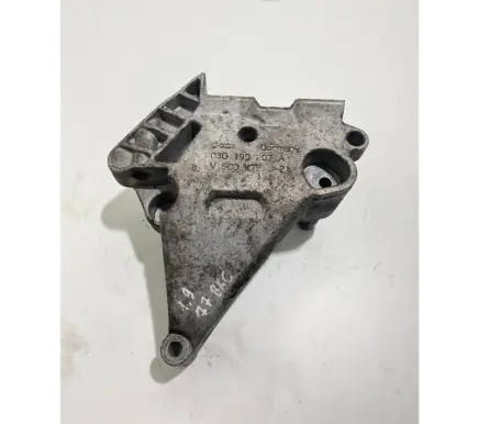 Audi A3 S3 8P Engine mounting bracket 03G199207A