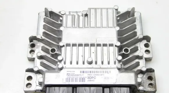 Ford Focus Engine control unit/module 7M5112A650APC