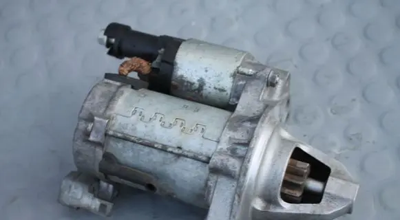 Honda CR-V Starter motor