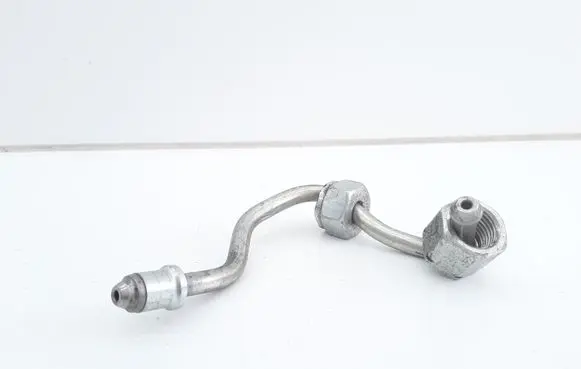 BMW 5 F10 F11 Fuel injector supply line/pipe 