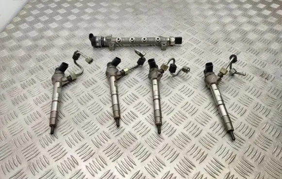 Fuel injectors set