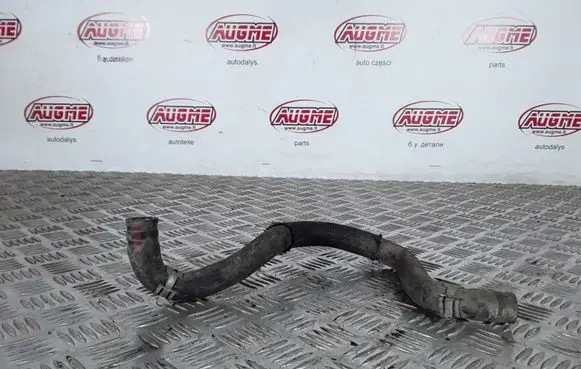 Toyota Avensis T250 Engine coolant pipe/hose
