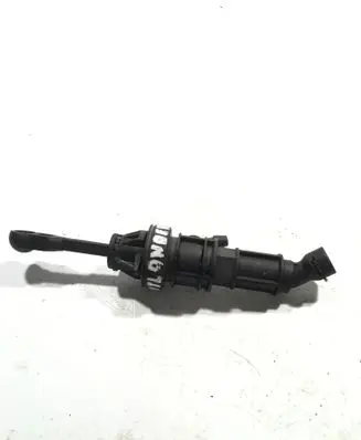Mitsubishi Outlander Clutch master cylinder 2345A032
