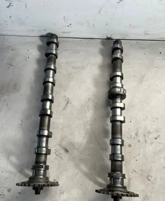 Mercedes-Benz Sprinter W906 Camshaft A6510520000 A6510500200