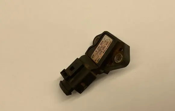 Volkswagen Transporter - Caravelle T5 Air pressure sensor 0281002401 038906051