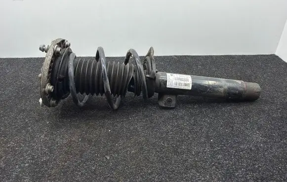 BMW 3 F30 F35 F31 Front shock absorber with coil spring 6873824 15B194GD0056