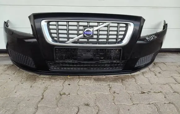 Volvo V70 Front bumper 30678623