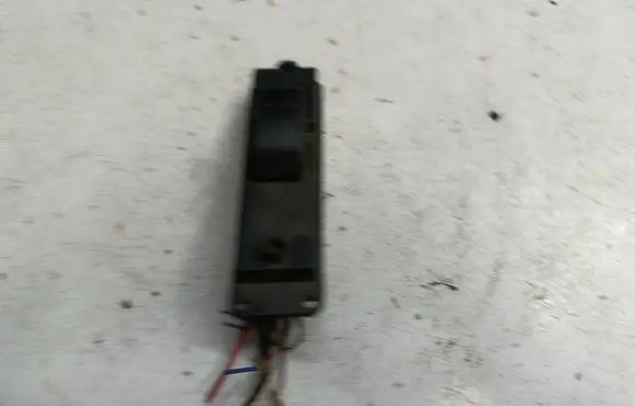 Electric window control switch