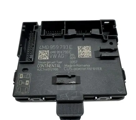 Audi Q7 4M Door control unit/module 4M0959793C 4M0959793E A2C7465921900