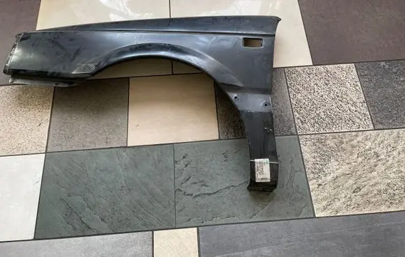 Volkswagen PASSAT B3 Fender 88053005
