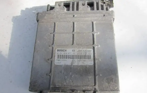 Renault Scenic I Engine control unit/module 7700114644 0281010077 7700111552