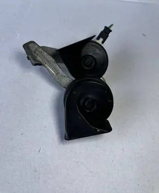 Peugeot 508 II Horn signal 9815870780