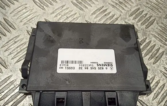 Mercedes-Benz 200 300 W123 Gearbox control unit/module 0255450432