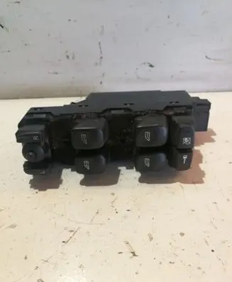 Volvo V70 Electric window control switch 30732816