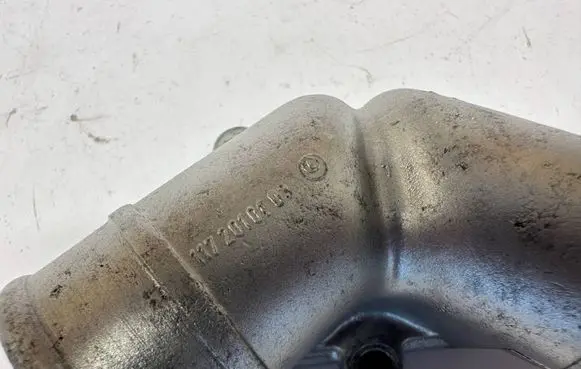 Mercedes-Benz S W126 Thermostat housing 1172010103