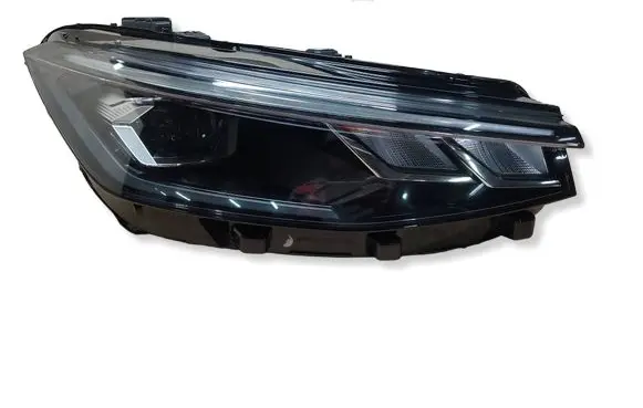 Volkswagen PASSAT B9 Headlight/headlamp 3J1941006 6910149A00