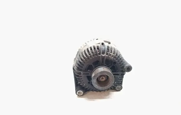 BMW 5 E60 E61 Generator/alternator 7797521