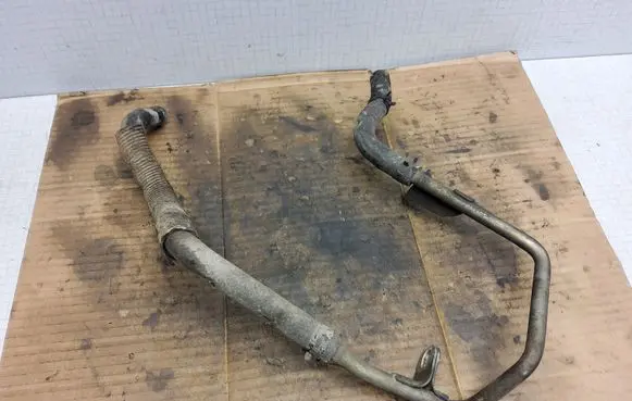 Toyota Corolla Verso E121 Engine coolant pipe/hose