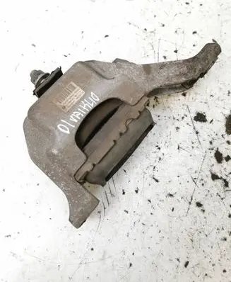 Mini Cooper Countryman R60 Engine mount bracket 6779805 G2005005