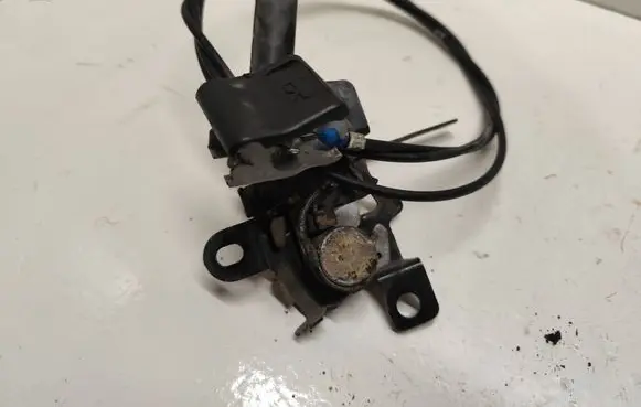 Subaru Forester SH Engine bonnet/hood lock release cable 